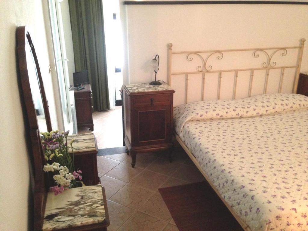 Le Conchiglie Hotell Levanto Exteriör bild